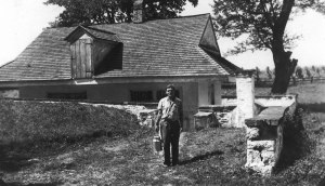HAMP3480_dairyman